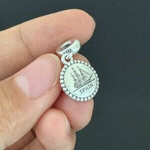Pandora  SPAIN  Exclusive Charm